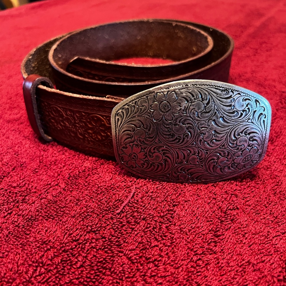 Vintage genuine leather Belt